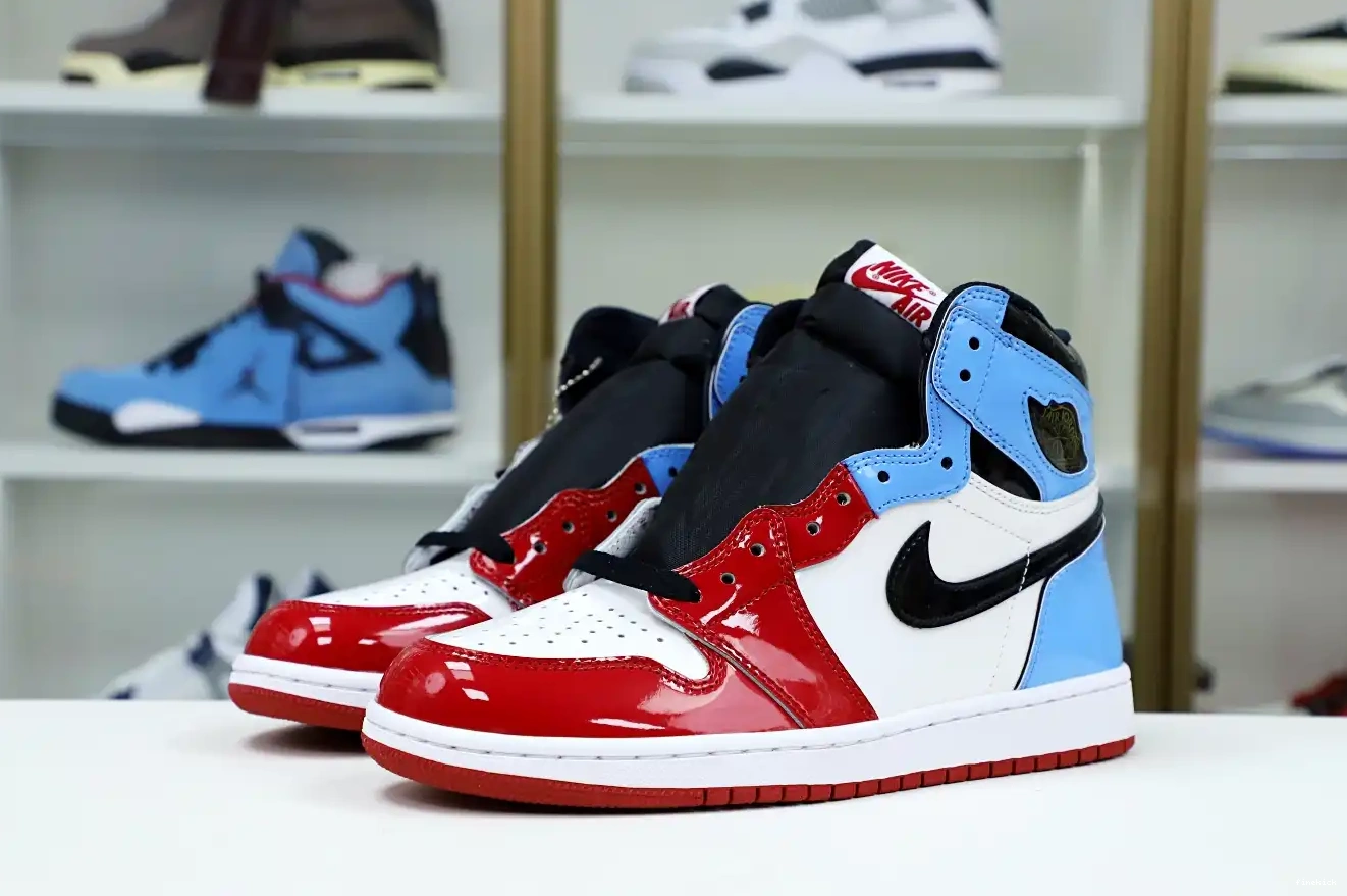 HIGH OG 'FEARLESS' JORDAN AIR 1 RETRO 0703